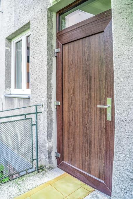 Myslbekova 5 Daire Ostrava Dış mekan fotoğraf