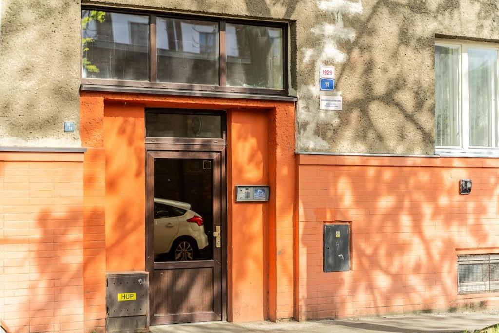 Myslbekova 5 Daire Ostrava Dış mekan fotoğraf