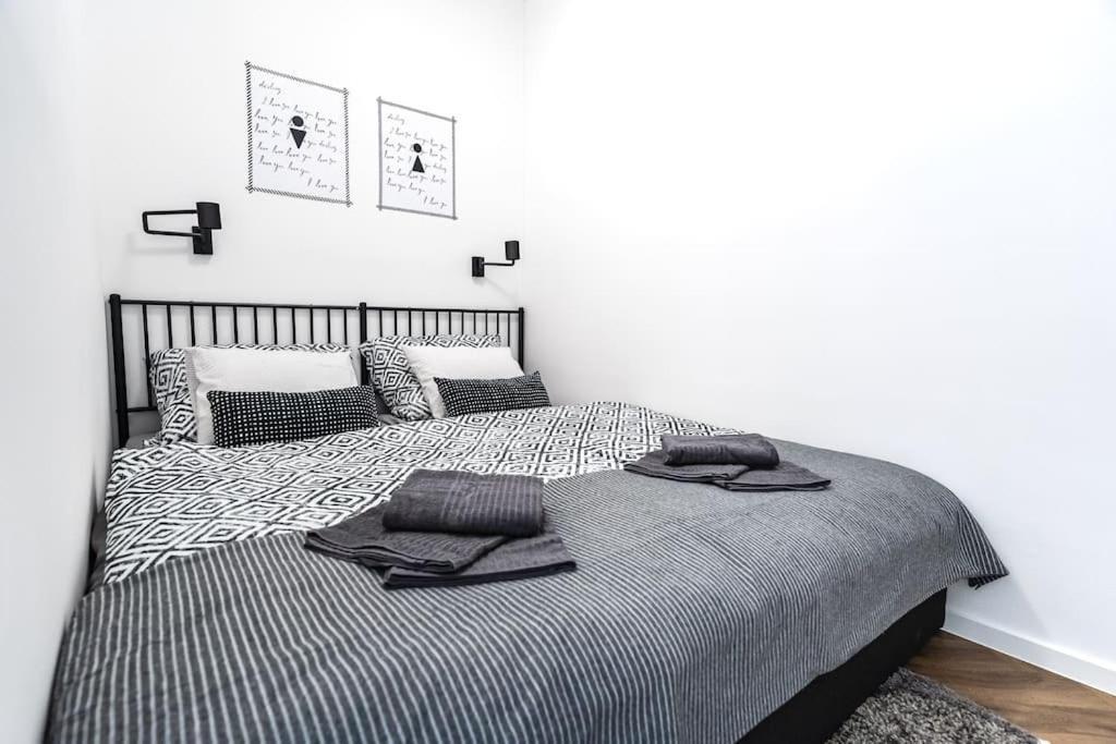 Myslbekova 5 Daire Ostrava Dış mekan fotoğraf